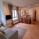 Wunderschoene Und Zentrumsnahe 75 Qm Appartement *
