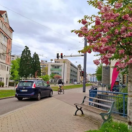 Wunderschöne Und Zentrumsnahe 75 Qm Freiburg im Breisgau