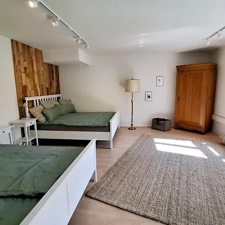 Appartement Wunderschoene Und Zentrumsnahe 75 Qm *