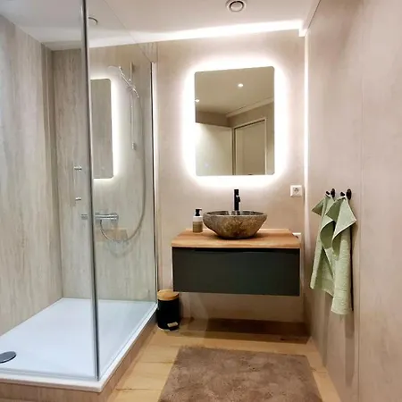 Appartement Wunderschoene Und Zentrumsnahe 75 Qm